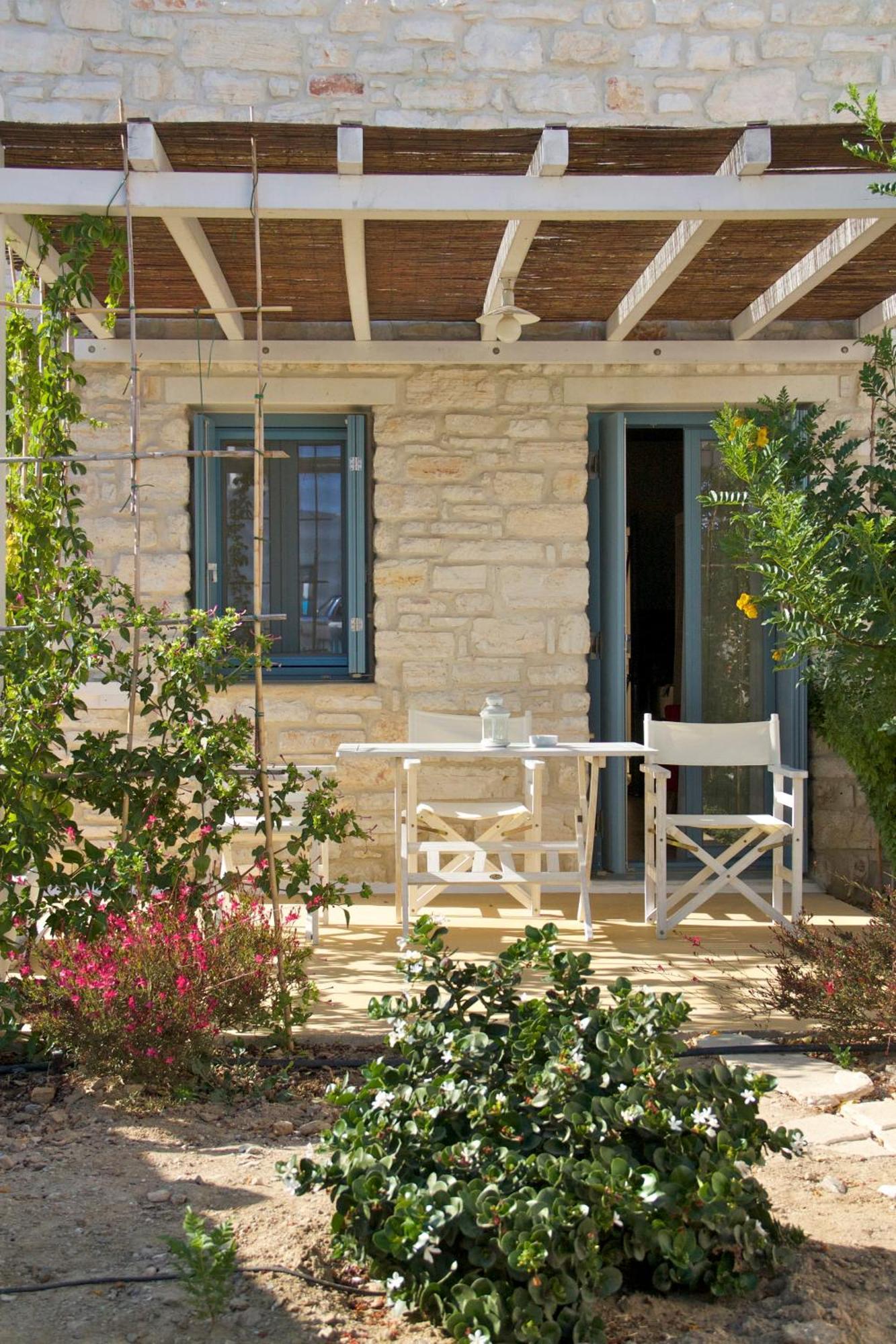 Aparthotel Nomads House à Logaras Extérieur photo
