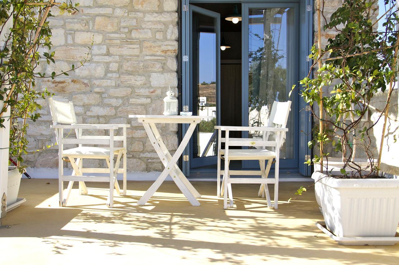 Aparthotel Nomads House à Logaras Extérieur photo